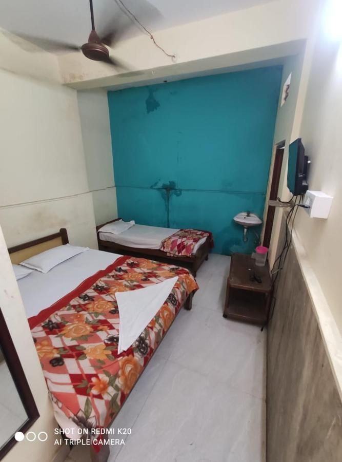 Hotel Sai Nivas Residency Hyderabad Exterior photo